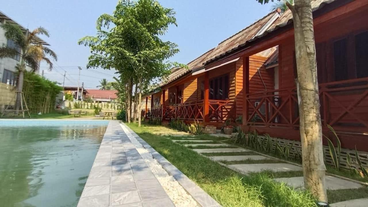 Vang Vieng Bungalows Eksteriør bilde